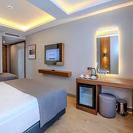 Center Hill Hotel 3*