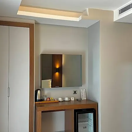 Hotel Center Hill